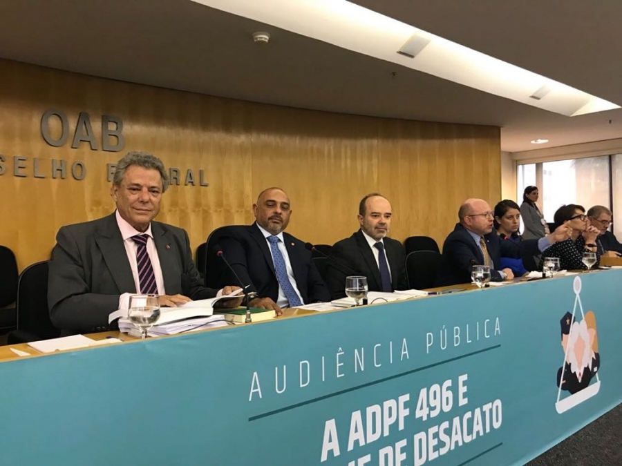 Tecio-Lins-e-Silva-A-ADPF-496-e-o-crime-de-desacato